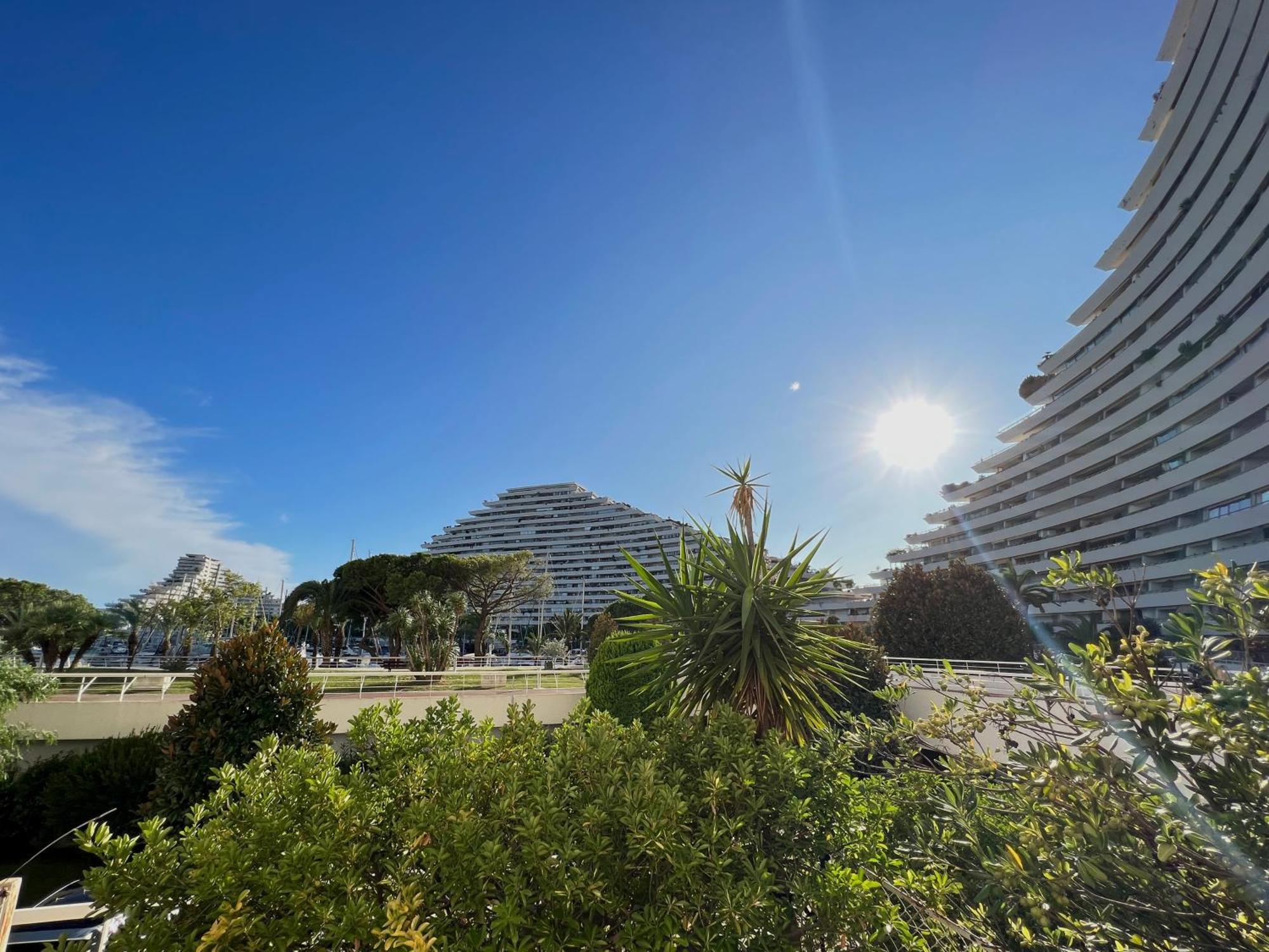 Blue Terrace Apartment - Marina Baie Des Anges Villeneuve-Loubet Εξωτερικό φωτογραφία